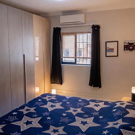 Modern In Prime Area For Beaches & Nightlife! -fast & Easy Self Check In -independent Access -no Family Sharing -private Bathroom - Pembroke Gardens Location 民宿 Saint Julian's