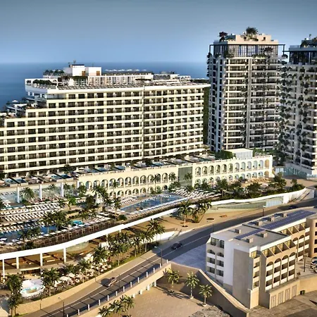 Modern In Prime Area For Beaches & Nightlife! -fast & Easy Self Check In -independent Access -no Family Sharing -private Bathroom - Pembroke Gardens Location *